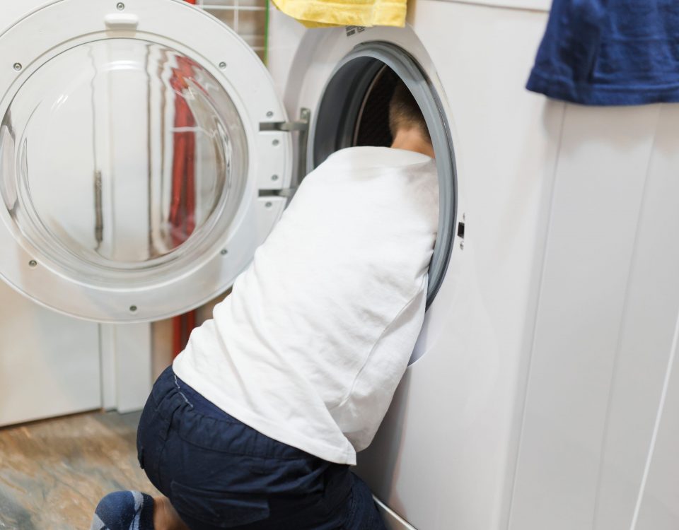 Waschmaschinen Studie gibt erstmals Handlungsempfehlungen für nachhaltigeres Waschen und weniger Mikroplastik im Abwasser