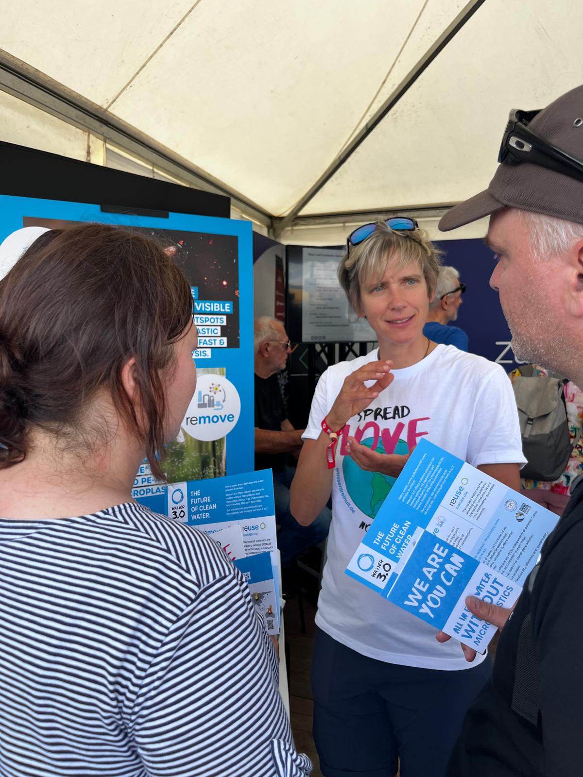 Katrin im Gespräch beim Ocean Race Europe © Wasser 3.0