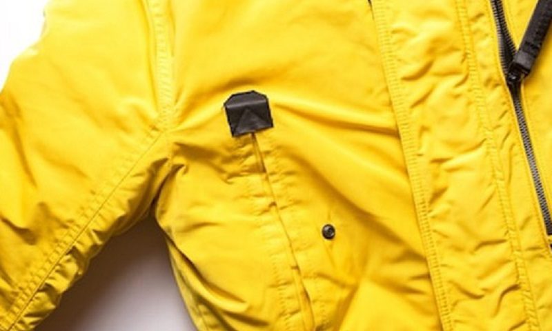 https://www.freepik.com/premium-photo/winter-men-s-yellow-jacket-white-background_16804693.htm#query=waterproof%20clothing&position=17&from_view=search&track=ais